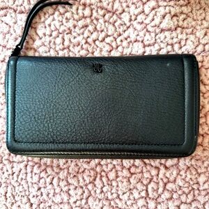 Hobo black wallet - like new condition